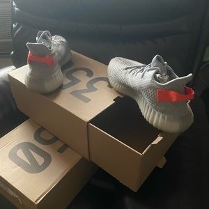 Men’s Yeezy Boost 350 V2 2021 size 9.5